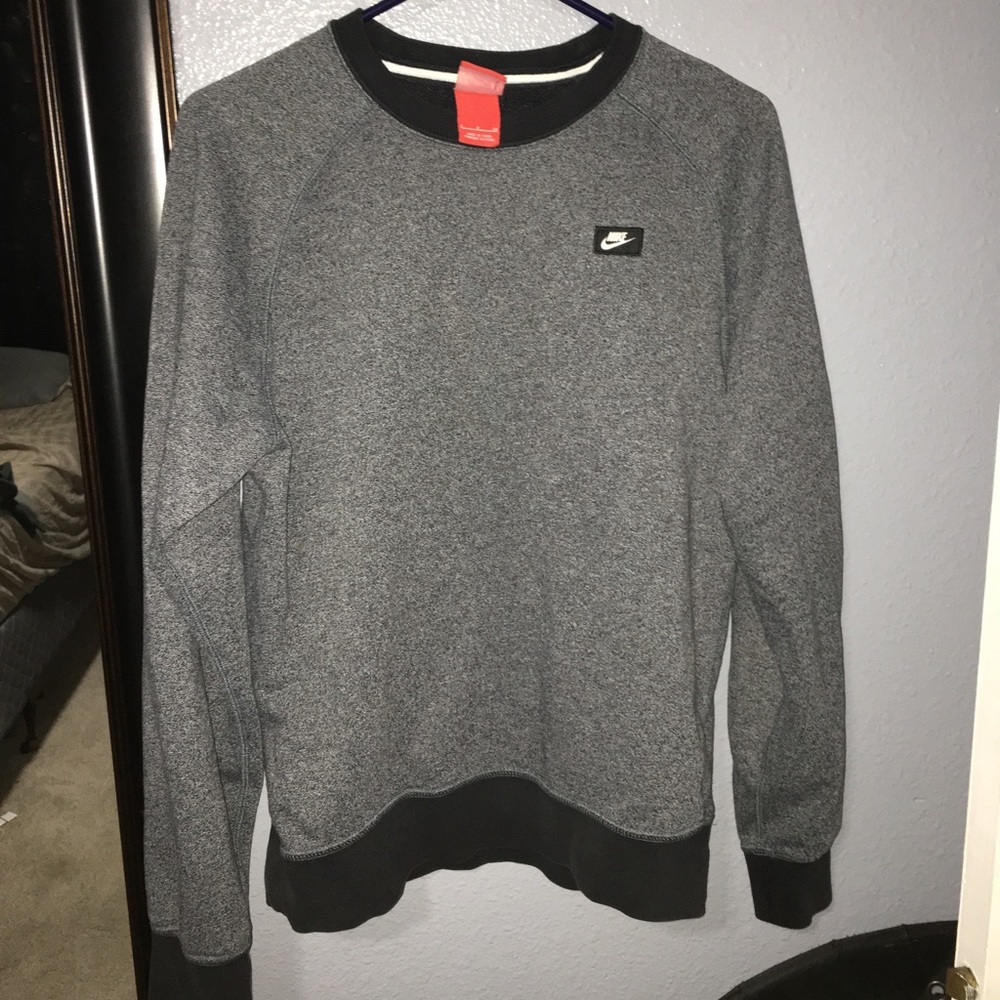Nike crewneck